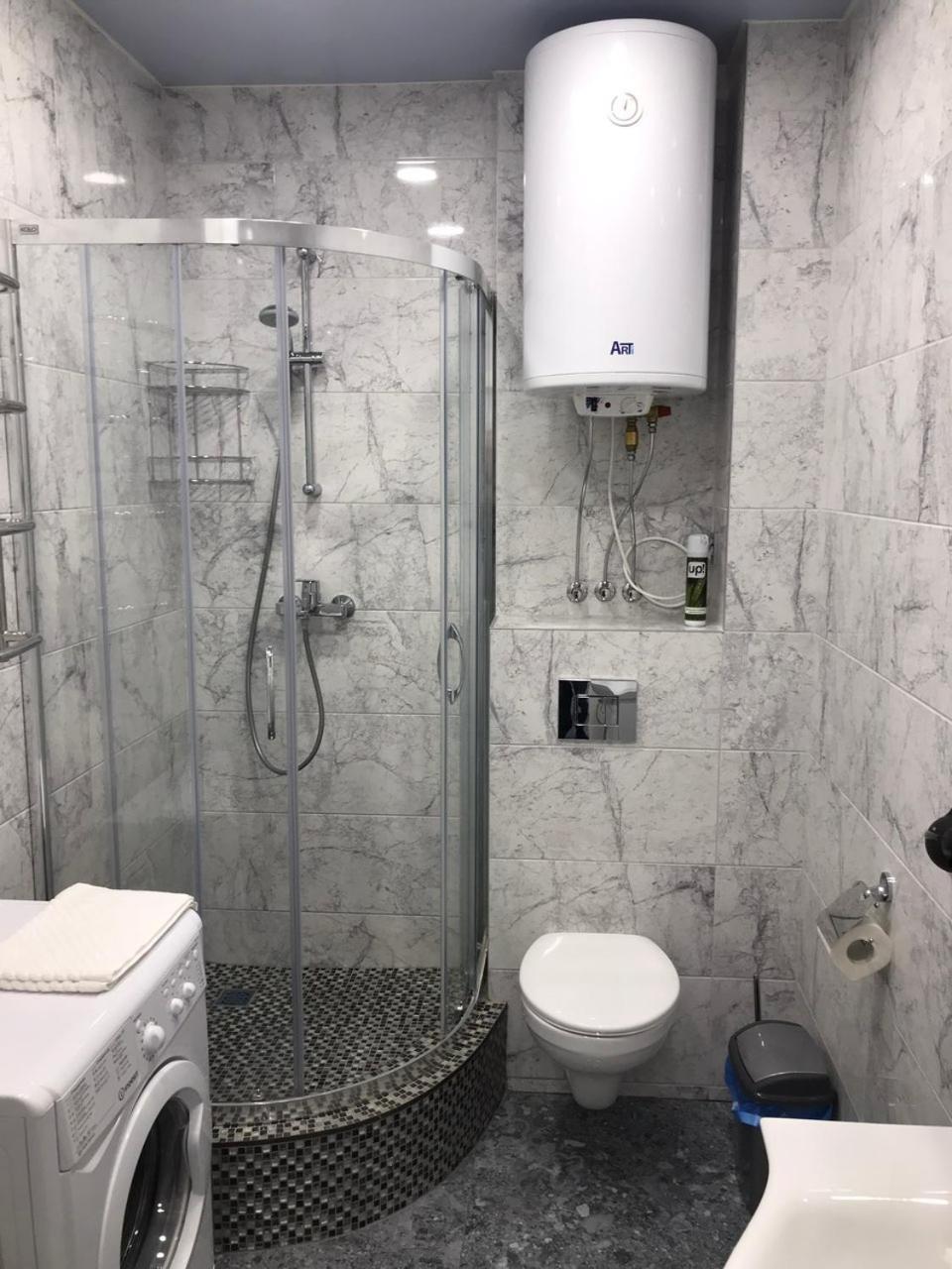 Апартаменти Герцена 35 Kyiv Exterior photo