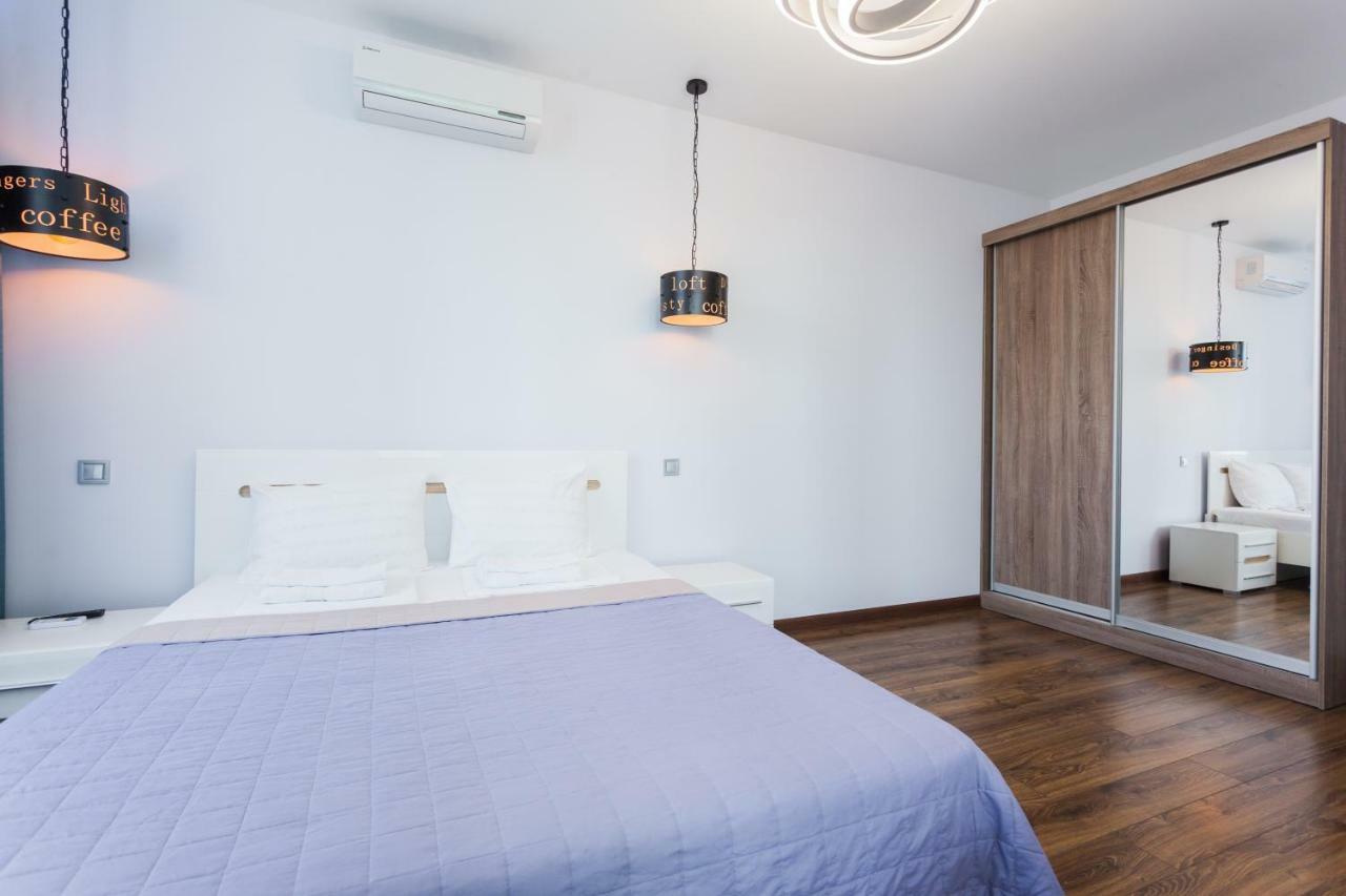 Апартаменти Герцена 35 Kyiv Exterior photo